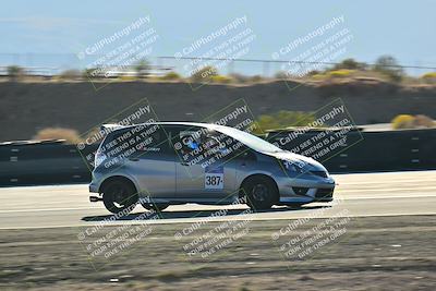 media/Nov-02-2025-Speed Ventures (Sun) [[61724e2e34]]/Red/Session 4/